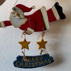 Merry Christmas Wooden Flying Santa Christmas Wall Decor
